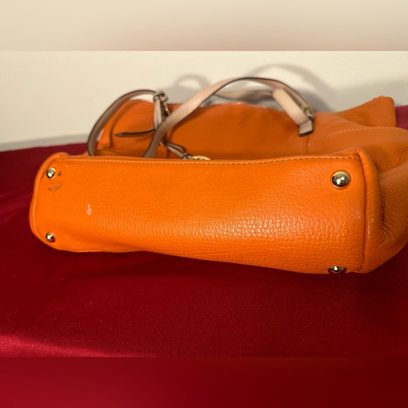 Michael Kors Jet Set tote - Picture 8 of 10